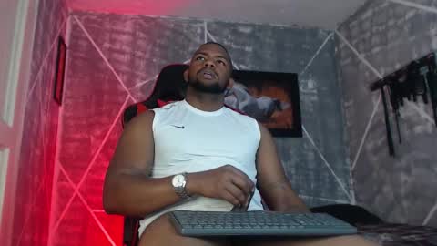 negritomeloso_k18 online show from 01/09/26, 06:31