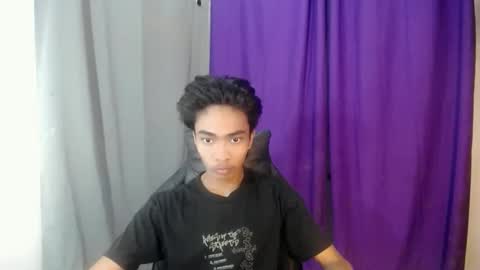 neil_asian69 online show from 03/25/26, 10:43
