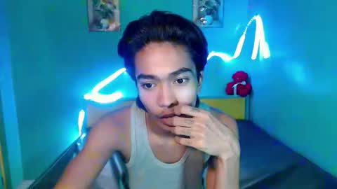 neil_asian69 online show from 04/21/26, 03:46