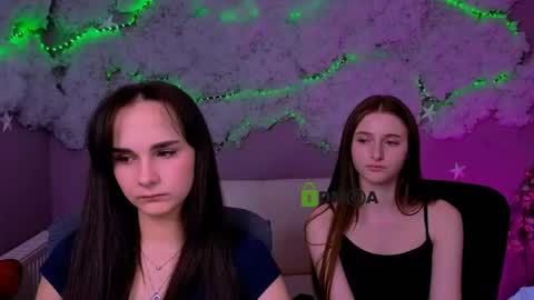 Snapshot of nekky_mouse chatting on 05/11/26, 04:04 Meow online show from 05/11/26, 04:04