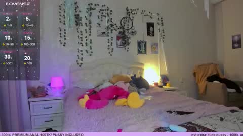 neko_kitsune online show from 10/02/25, 07:10