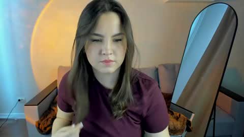 Snapshot of nelie_evans chatting on 05/19/26, 01:44 nelie_evans online show from 05/19/26, 01:44