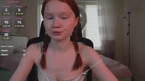 Snapshot of nellie_baby chatting on 06/29/26, 11:10 Nellie online show from 06/29/26, 11:10