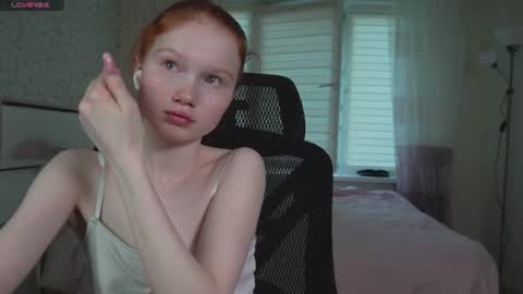 Snapshot of nellie_baby chatting on 07/05/26, 03:08 Nellie online show from 07/05/26, 03:08