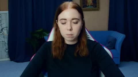 Nelli online show from 04/18/26, 07:29