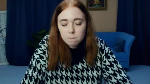 Nelli online show from 04/21/26, 01:42