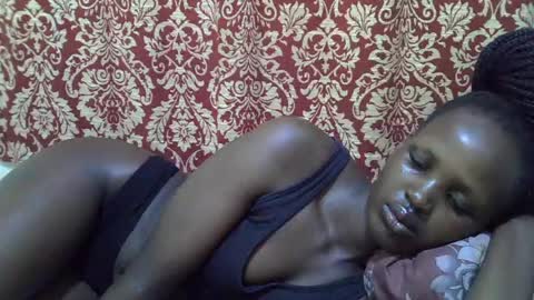 Snapshot of nelly_love001 chatting on 06/20/26, 07:33 Nasty lover online show from 06/20/26, 07:33