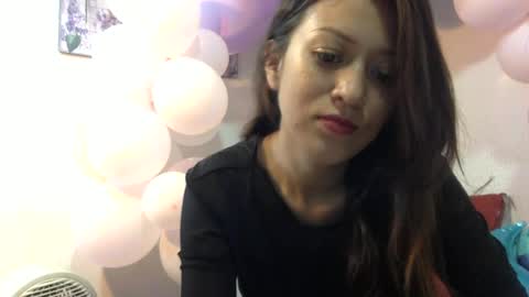 Snapshot of nena_lov chatting on 07/10/26, 08:33 Star online show from 07/10/26, 08:33