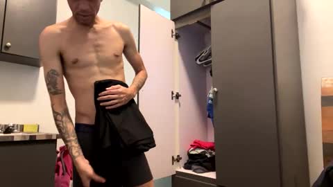 nene_porce online show from 04/18/26, 09:04