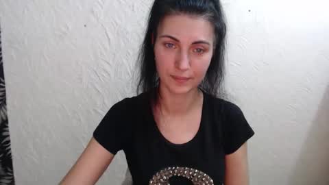 Nensy online show from 12/22/25, 03:31