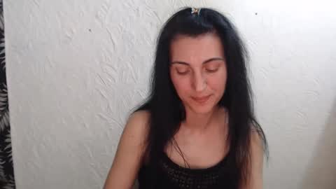 Snapshot of nensyfay_ chatting on 04/27/26, 03:10 Nensy online show from 04/27/26, 03:10