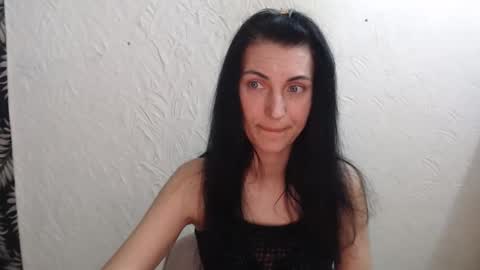 Snapshot of nensyfay_ chatting on 05/01/26, 07:51 Nensy online show from 05/01/26, 07:51