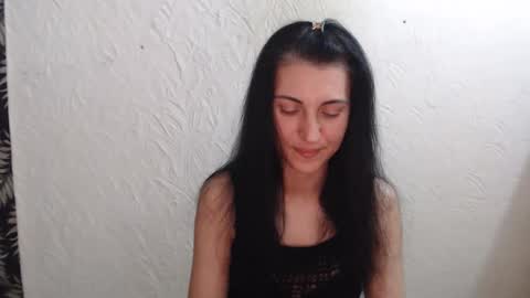 Snapshot of nensyfay_ chatting on 05/15/26, 07:43 Nensy online show from 05/15/26, 07:43