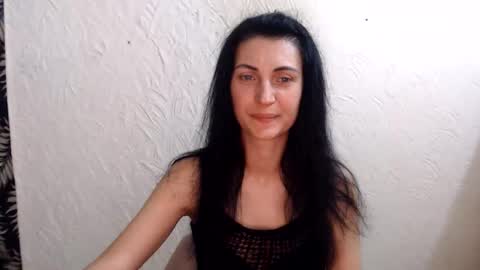Snapshot of nensyfay_ chatting on 06/06/26, 06:56 Nensy online show from 06/06/26, 06:56