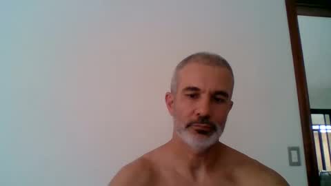 Snapshot of neodent chatting on 12/15/25, 06:56 neodent online show from 12/15/25, 06:56