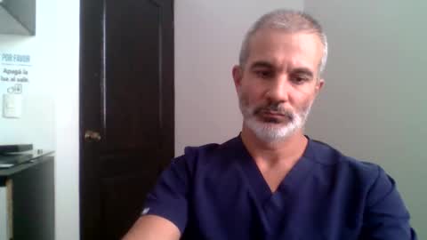 Snapshot of neodent chatting on 02/18/26, 07:54 neodent online show from 02/18/26, 07:54