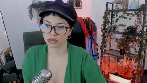 Snapshot of neogeisha28 chatting on 05/16/26, 01:54 Neo Geisha online show from 05/16/26, 01:54
