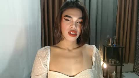 neomi online show from 02/19/26, 03:19