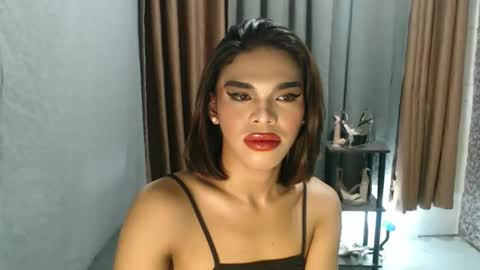 neomi online show from 04/20/26, 03:26