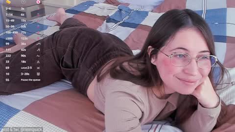 Riley online show from 01/02/25, 12:03