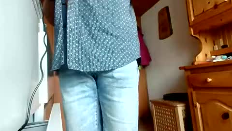 nepenthes online show from 06/07/26, 08:07