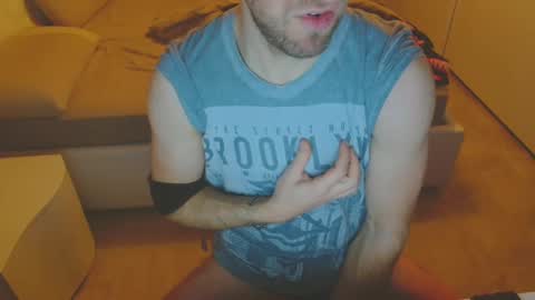 Snapshot of nerchia_89 chatting on 12/22/24, 11:33 Nerchia89 online show from 12/22/24, 11:33