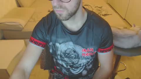 Snapshot of nerchia_89 chatting on 10/17/25, 05:15 Nerchia89 online show from 10/17/25, 05:15