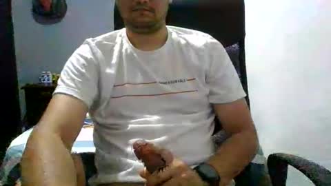 MrBull online show from 06/08/26, 04:24