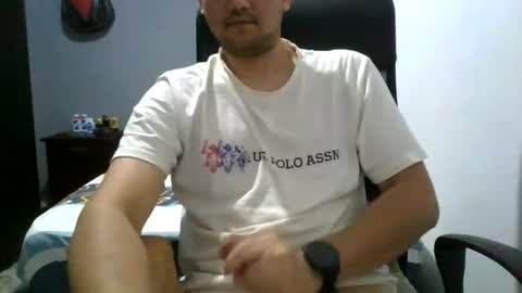 MrBull online show from 06/25/26, 04:34