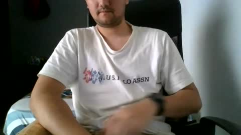 MrBull online show from 06/25/26, 08:13