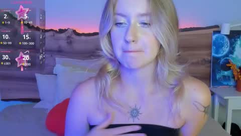 Snapshot of nerissa_xo chatting on 09/18/25, 08:11 Nerissa online show from 09/18/25, 08:11