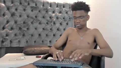 Nero online show from 09/17/25, 07:48