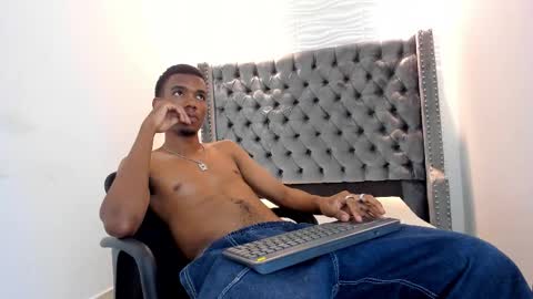 Nero online show from 11/08/25, 07:23