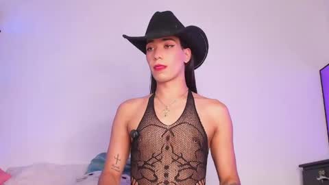 Snapshot of nesferet_sanz chatting on 04/23/26, 09:39 Aleja online show from 04/23/26, 09:39