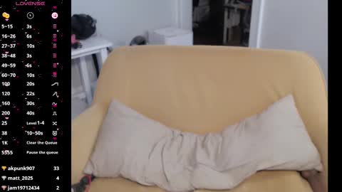 Snapshot of nesia69 chatting on 03/08/25, 07:42 Nesia Loca Toronja online show from 03/08/25, 07:42