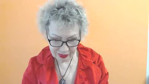 NessyJenixs online show from 04/19/26, 08:24