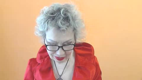 NessyJenixs online show from 04/23/26, 07:30