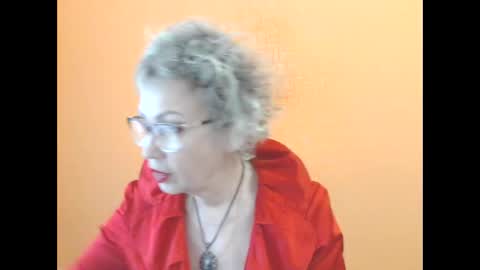 NessyJenixs online show from 05/05/26, 07:49