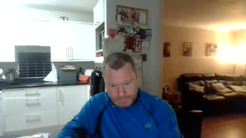Snapshot of nesuk chatting on 01/28/25, 11:50 nesuk online show from 01/28/25, 11:50