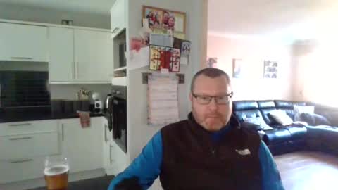 Snapshot of nesuk chatting on 02/25/25, 12:45 nesuk online show from 02/25/25, 12:45