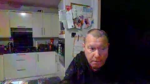 Snapshot of nesuk chatting on 11/29/25, 02:36 nesuk online show from 11/29/25, 02:36