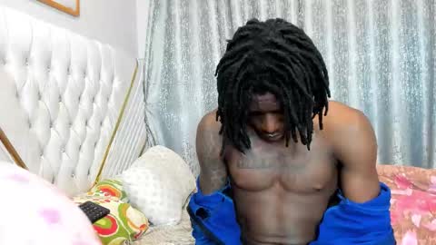 netfux_and_chill online show from 12/22/25, 07:49