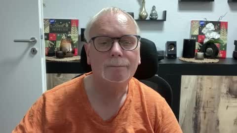 nettermann1968 online show from 10/22/25, 12:38