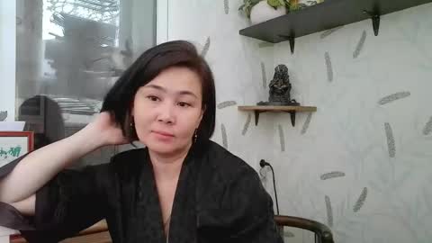 Snapshot of nettie_allie chatting on 12/18/25, 09:04 Nettie Allie online show from 12/18/25, 09:04