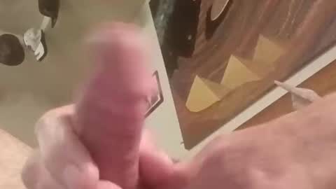 nevbry2020 online show from 11/21/25, 08:07