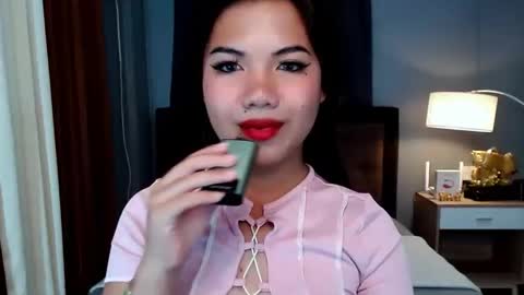 Snapshot of new_jasmine_here chatting on 03/20/26, 11:48 Jazz online show from 03/20/26, 11:48