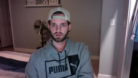 Snapshot of newfuckonline chatting on 10/18/25, 11:27 Newfuckonline online show from 10/18/25, 11:27