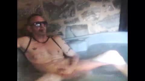 newfun11 online show from 11/16/25, 03:50