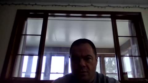 Snapshot of newguy81240 chatting on 03/08/25, 04:06 Newguy81240 online show from 03/08/25, 04:06