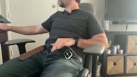 newguy_097 online show from 10/16/25, 03:46